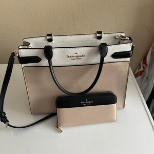 Purse and wallet combo white and tan